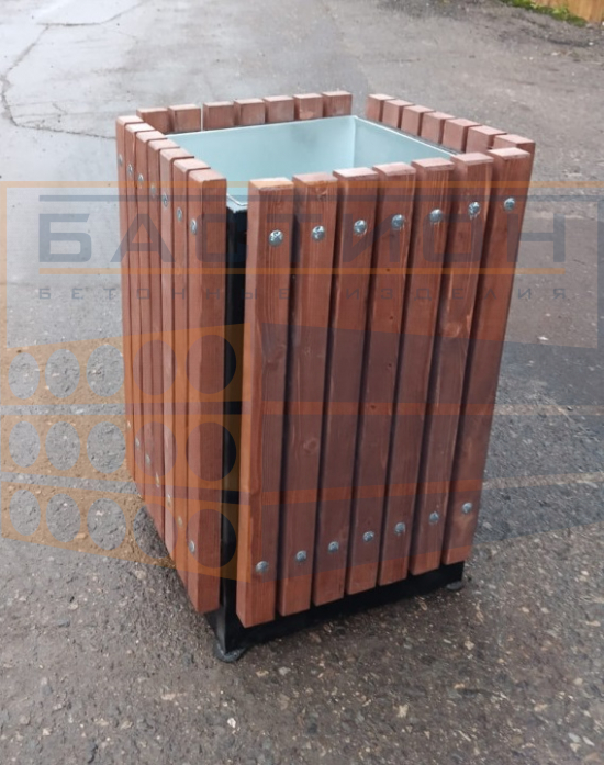 Урна для мусора уличная квадратная Кизляр